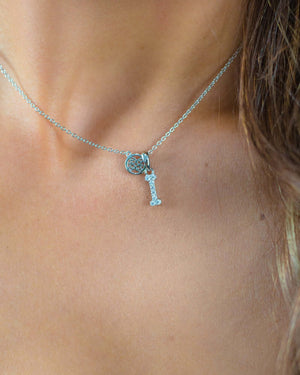 LUXURY LETTERS I INITIAL PENDANT SILVER