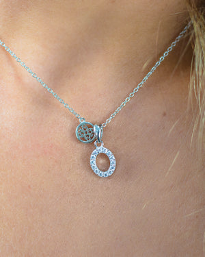 LUXURY LETTERS O INITIAL PENDANT SILVER