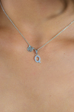 LUXURY LETTERS Q INITIAL PENDANT SILVER