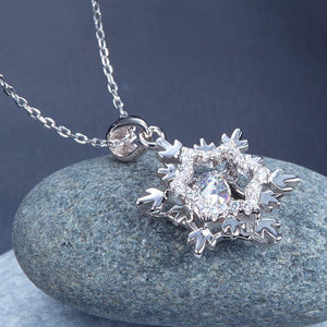 Dancing Stone Snowflake Pendant Necklace 925 Sterling Silver MXFN8055