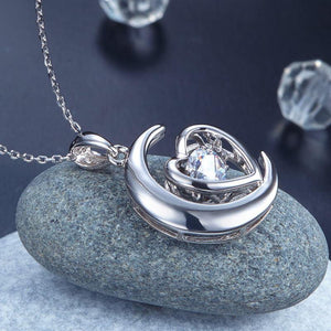 Dancing Stone Moon Heart Pendant Necklace 925 Sterling Silver MXFN8056