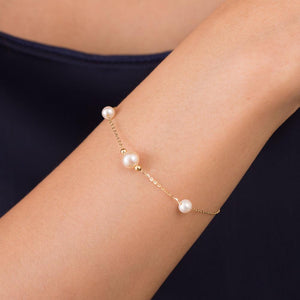 18K/ 750 Yellow Gold Pearl Bracelet MKB7002