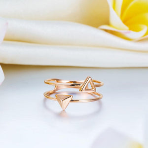 Solid 18K/750 Rose Gold Triangle Pattern Ring