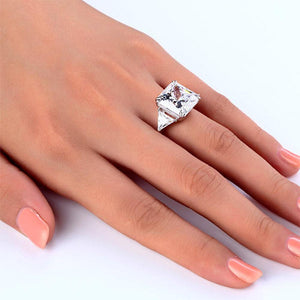 Solid 925 Sterling Silver Three-Stone Luxury Ring Anniversary 8 Carat Created Diamante MXFR8155