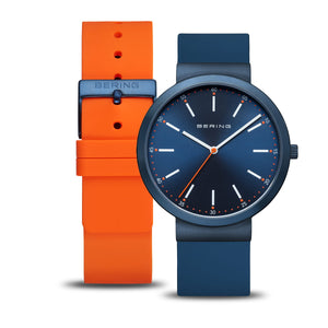 BERING Classic Polished Blue with Extra Strap