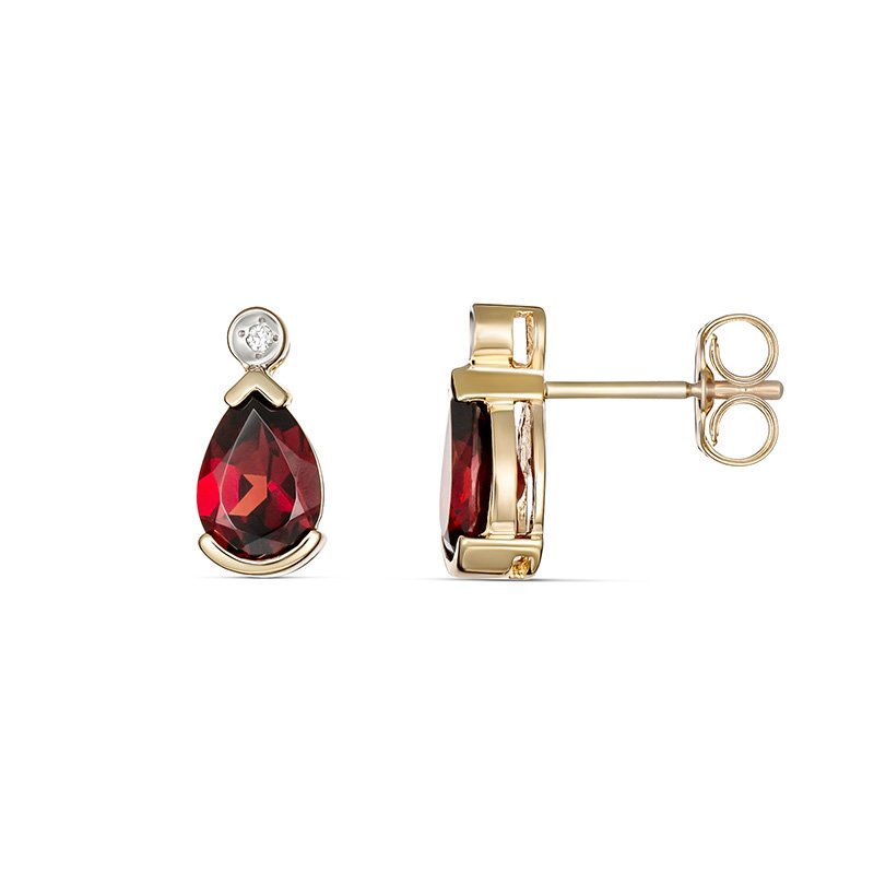 9KY Garnet Stud Earrings with small diamonds