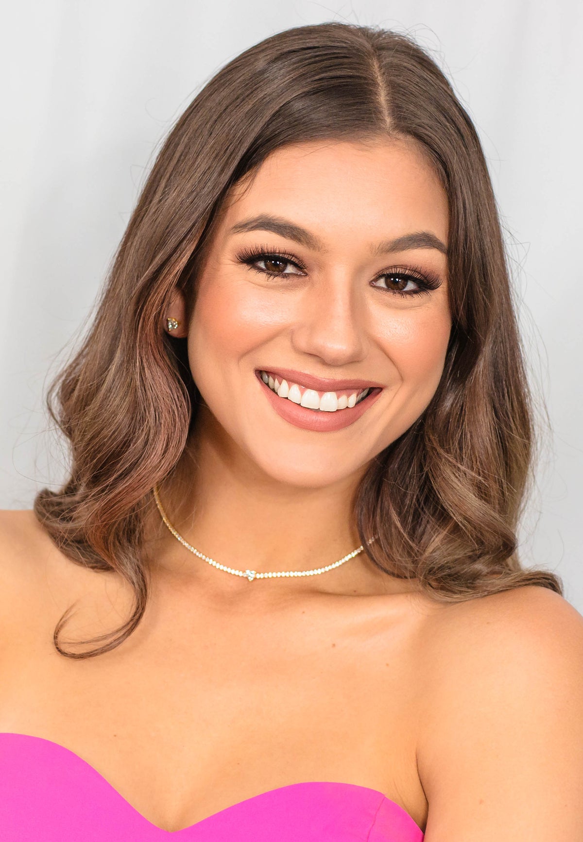 SWEETHEART HEART STUDS GOLD