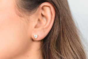 SWEETHEART HEART STUDS GOLD