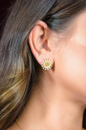 MY ONLY SUNSHINE BAGUETTE EARRINGS GOLD