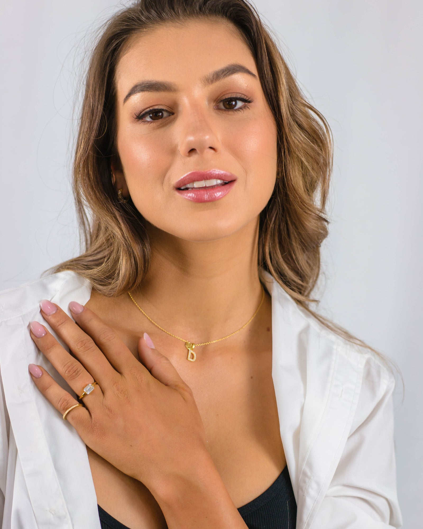 LUXURY LETTERS D INITIAL PENDANT GOLD