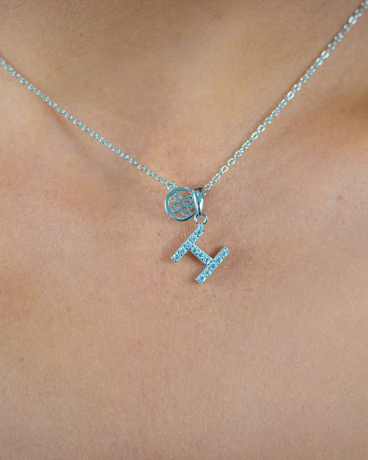 LUXURY LETTERS H INITIAL PENDANT SILVER