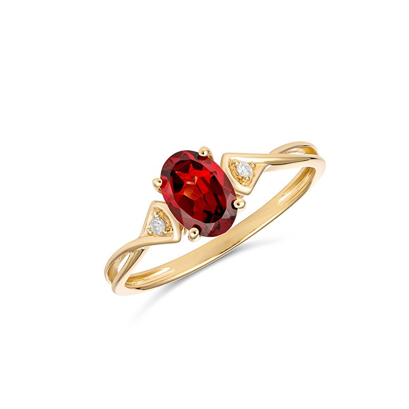 9K Yellow Gold Oval Garnet Diamond Ring