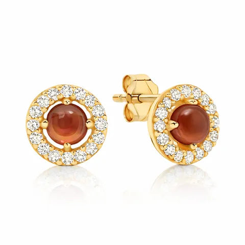 9K Cabochon Garnet Diamond Stud