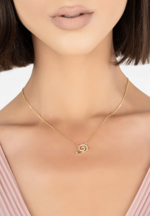 Snail Pendant Necklace Gold