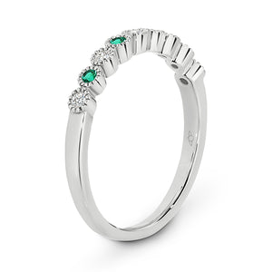 9K Millgrain Finish Bezel Set Alternating Diamonds & Emeralds Ring Band