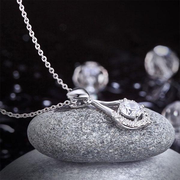 Heart Tear Drop Pendant Necklace 925 Sterling Silver Jewelry Created Zirconia MXFN8059
