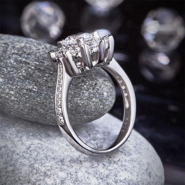 Snowflake 925 Sterling Silver Wedding Promise Anniversary Ring 1 Ct Created Zirconia MXFR8265