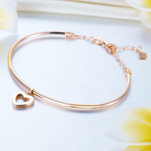 Solid 18K/750 Rose Gold Hollow Heart Bangle