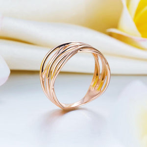 Solid 18K/750 Rose Gold Irregular Pattern Ring