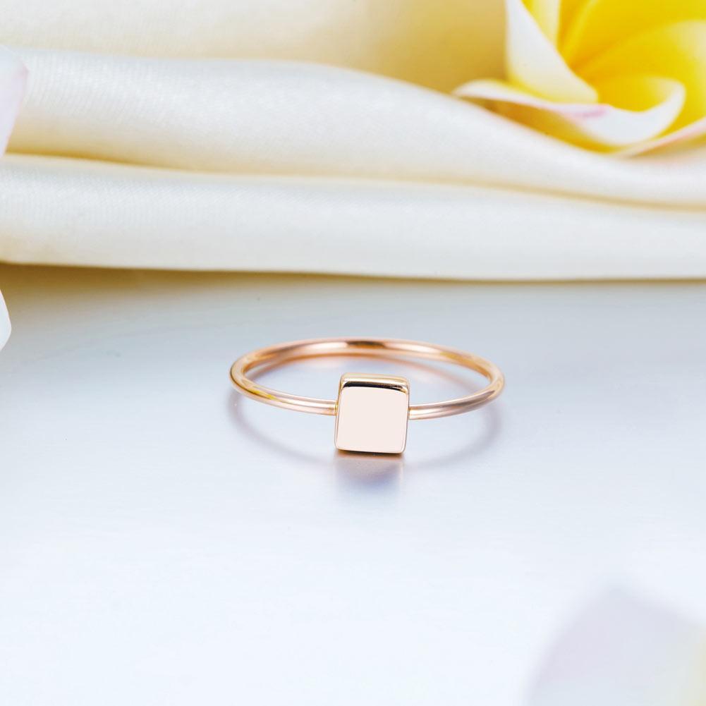 Solid 18K/750 Rose Gold Square Ring
