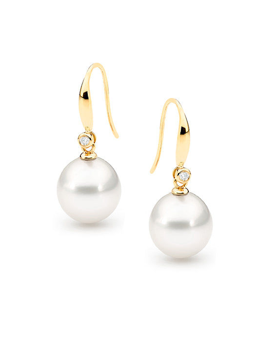 9ct Gold South Sea Drop Shepherd Hook Earring