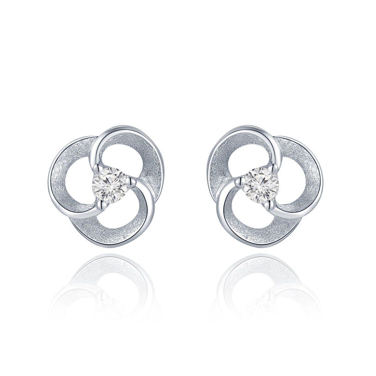 18K White Gold Diamond Earrings