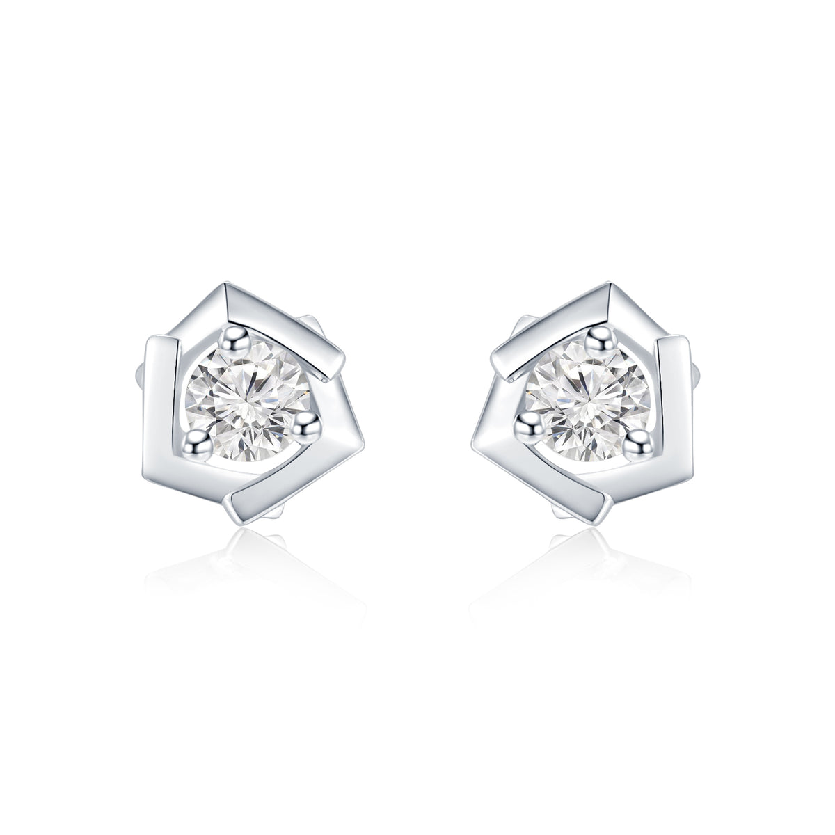 18K White Gold Brilliant Cut Diamond Earrings