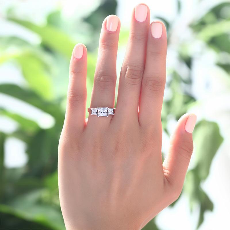 1.5 Carat 3-Stones Created Zirconia 925 Sterling Silver Wedding Anniversary Ring MJXFR8008