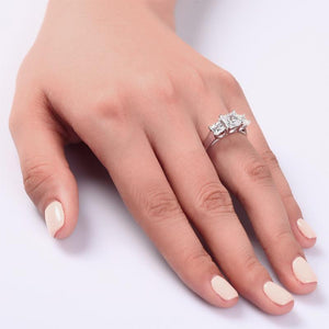 1.5 Carat 3-Stones Created Zirconia 925 Sterling Silver Wedding Anniversary Ring MJXFR8008