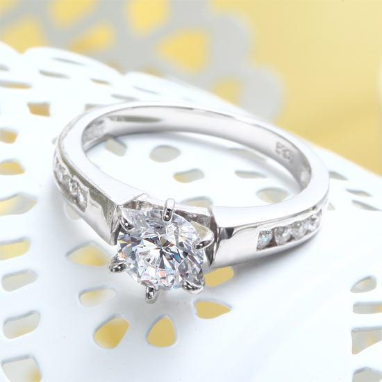 1.25 Carat Round Cut Created Zirconia 925 Sterling Silver Wedding Engagement Ring MJXFR8013