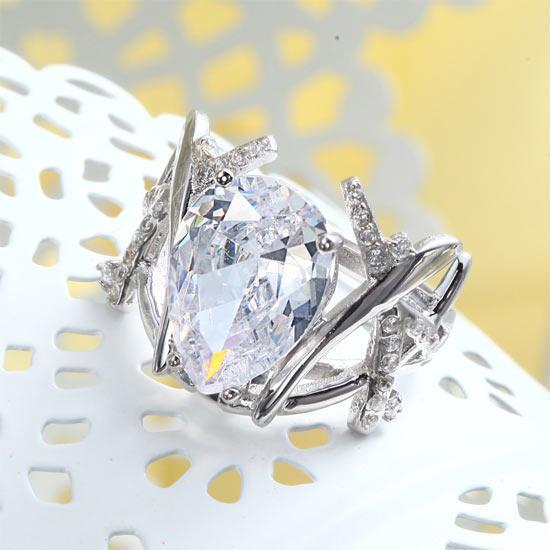 4 Carat Pear Cut Created Zirconia 925 Sterling Silver Wedding Anniversary Ring MJXFR8018